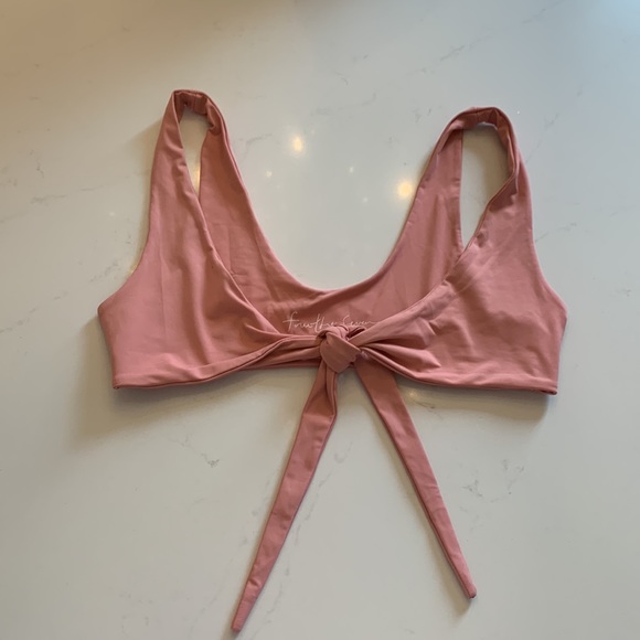 437 Kenzie top - Picture 2 of 5